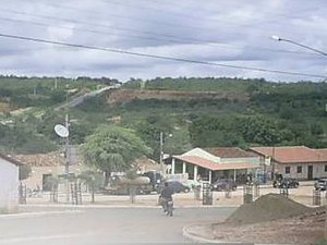 Três homens armados em um veículo roubam morador do Sítio Pau Ferro na zona rural de Arapiraca