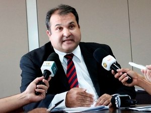 Alagoas discute alongamento da dívida em Brasília