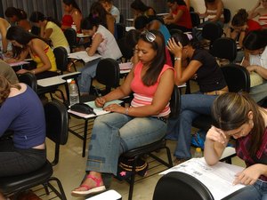 Estudantes têm até hoje para se inscrever no Enem 2019