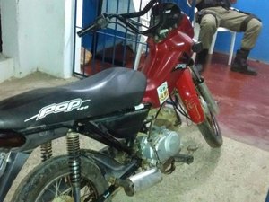Motociclista é preso após colidir em viatura do 3º Batalhão da PM