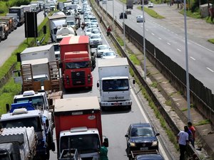 União dos Caminhoneiros diz que fará paralisação depois do feriado