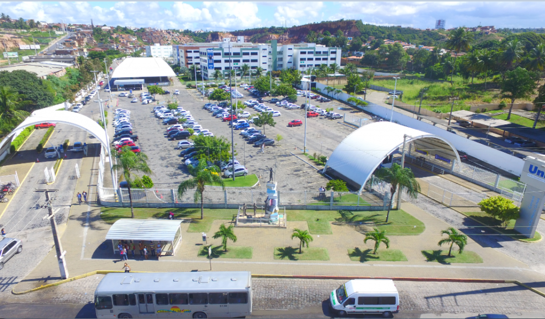 Estudantes arrecadam brinquedos para alas infantis de hospitais em Maceió