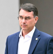 Campanha de Flávio contesta corregedor por decisão sobre 'Exército do Lula'