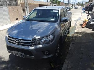 Polícia Civil recupera carro de luxo roubado em menos de 24 horas