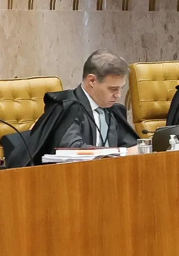 André Mendonça acusa Alexandre de Moraes de direcionar investigação no STF