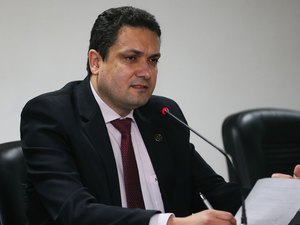 Presidente da Capes aponta mudança em modelo de avaliação dos projetos