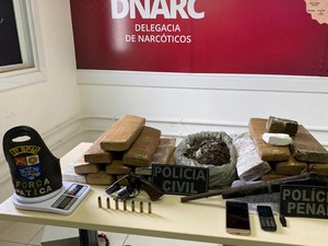 Dupla é presa com 23 quilos de maconha na BR 316, em Maribondo