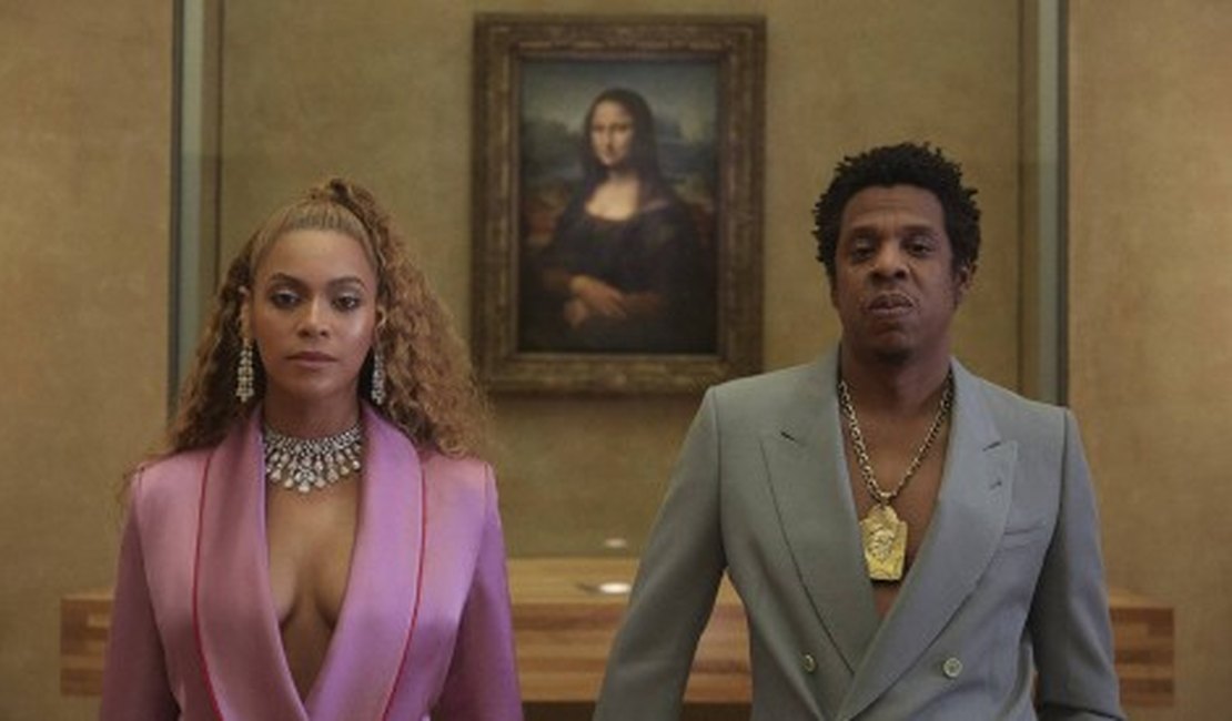 Marido de Beyoncé, Jay-Z quebra silêncio após acusação de estuprar menina de 13 anos