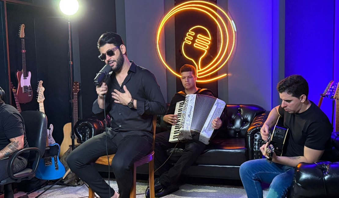 Revelação em Arapiraca, Everly Pires decola para BH em minitour e grava novo videoclipe