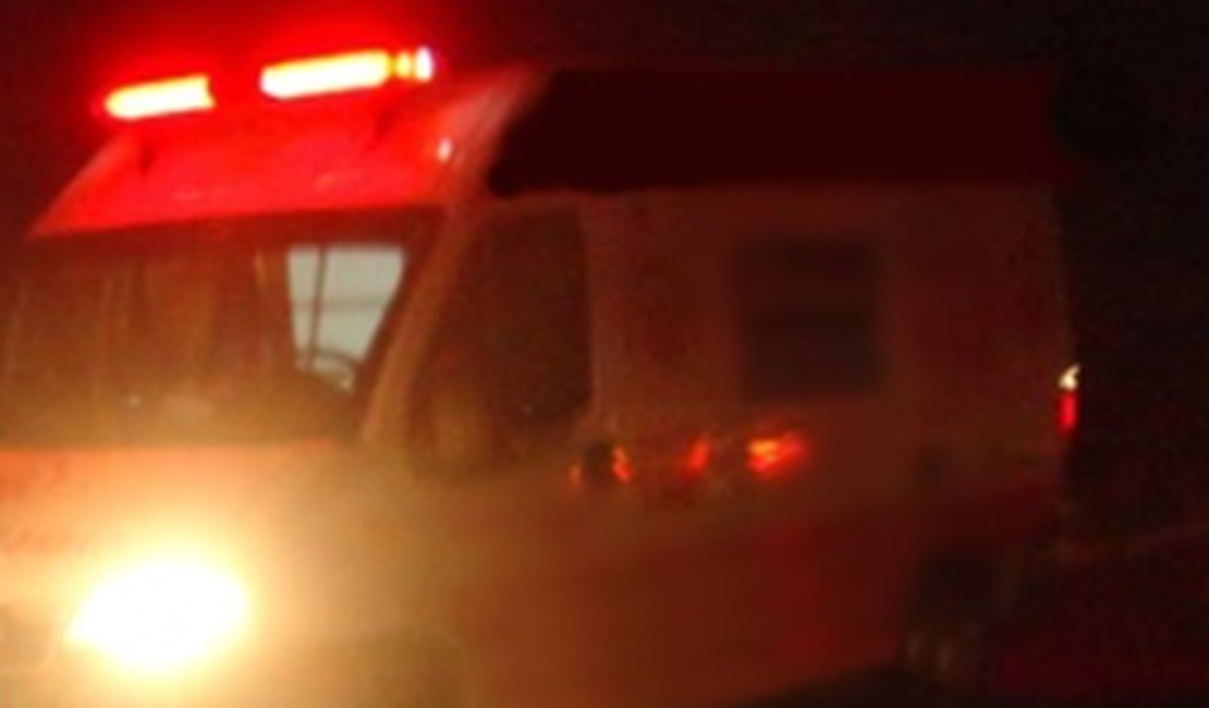 Acidente entre carro e caminhonete deixa duas mulheres feridas na AL-115, em Arapiraca