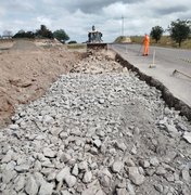 Duplicação da rodovia AL-220 avança no Sertão alagoano