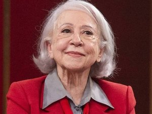 Fernanda Montenegro é eleita para a Academia Brasileira de Letras