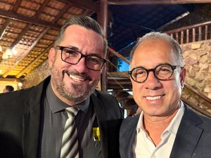 Comenda Padre Léo: Dunga recebe homenagem em Maceió por trajetória na evangelização