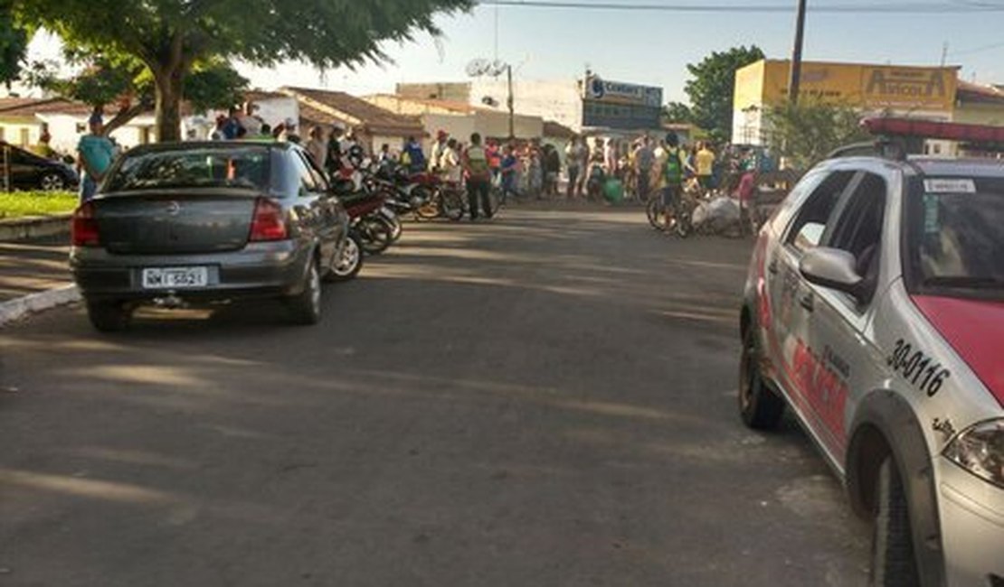 Jovem é preso com moto roubada em Arapiraca