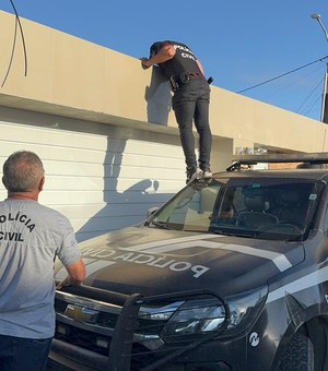 Polícia cumpre mandados contra suspeitos de tráfico e lavagem de dinheiro em Delmiro Gouveia