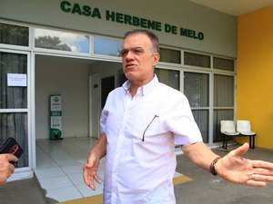 Zé Carlinhos pede afastamento de Edvânio do Cangandu de funções na Câmara de Arapiraca