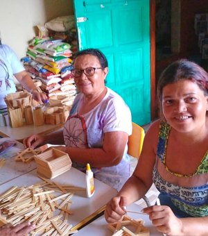 Mulheres do 'Agreste' se tornam artesãs para fugir do desemprego