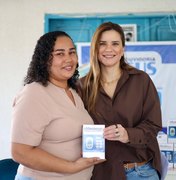 Prefeita Ceci participa da entrega de aparelhos de glicemia na UBS Santa Inês