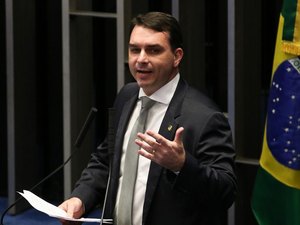 Flávio Bolsonaro passa a integrar a CPI da Covid