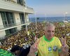 Salvador se veste de verde e amarelo para receber Flávio Bolsonaro e Gaspar
