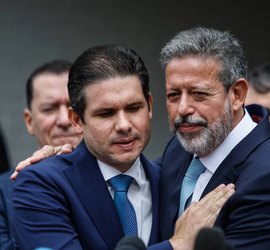 Arthur Lira chama de “esculhambação” gestão de Hugo Motta à frente da Câmara