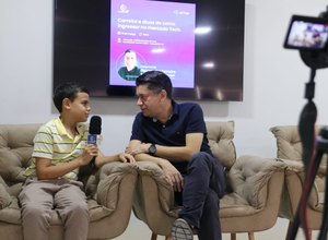 Jovens e adolescentes de Campestre participam de palestra sobre mercado de tecnologia