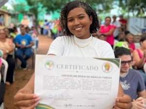 Uneal participa do Ato de Fundação da Primeira Escola Família Agrícola de Alagoas