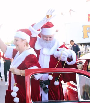Magia natalina toma conta do Partage Arapiraca com a chegada do Papai Noel neste sábado (8)