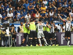 Atlético-MG domina o Cruzeiro e é campeão da Copa do Brasil