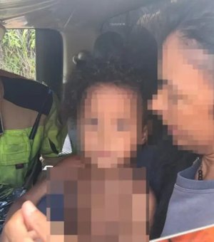 Menina de quatro anos que desapareceu em região de mata é encontrada em MG