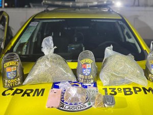 'Gerente do tráfico' é preso com mais de 2 kg de maconha e crack em Maceió