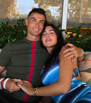 Mãe e irmãos de Cristiano Ronaldo não foram a casamento do jogador