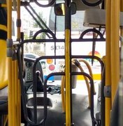 SMTT notificará empresas para retirada de catracas altas de ônibus, em Maceió