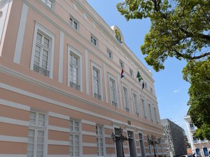 Ato determina o recadastramento dos servidores ativos e inativos da Casa