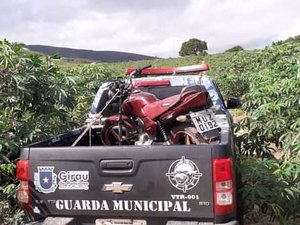 Guarda Municipal recupera moto escondida em plantação de macaxeira