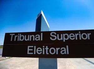 TSE debate uso de inteligência artificial, celular nas cabines e porte de armas nas Eleições de 2024