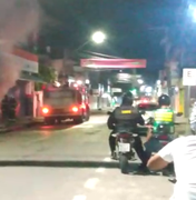 [Vídeo] Incêndio atinge estabelecimento comercial em Arapiraca