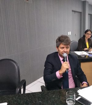 Vereador Márcio Marques defende implantação de Velório Municipal em Arapiraca