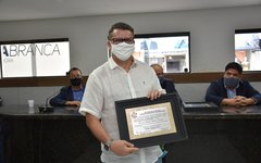 Marcos Menino recebe título de Cidadão Honorário de Maragogi