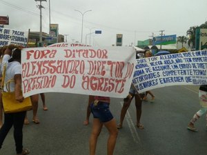 Mulheres de reeducandos pedem saída de diretor