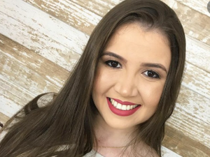 Vítima de acidente doméstico, jovem Adriely Lima é enterrada sob comoção no Sertão