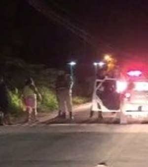 Motorista colide com carro da polícia militar em Maragogi