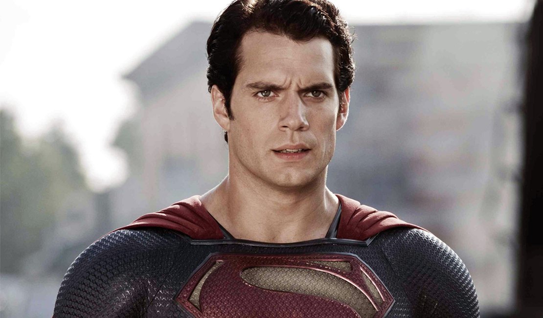 Superman de Henry Cavill está ou não está no filme “Adão Negro