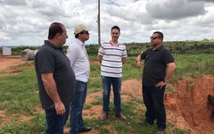 Joãozinho Pereira e técnicos visitaram CTR do Agreste