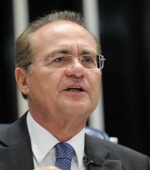 Renan Calheiros suspende CPI que envolve Gustavo Feijó