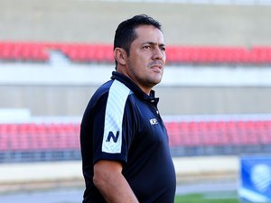 Maurílio cobra mais atitude dentro de campo e jogadores voltam a trabalhar na terça