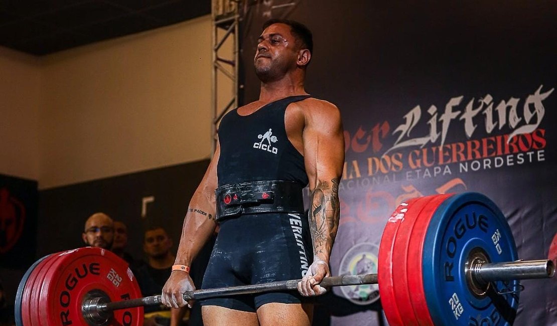 Anderson Silva faz história e se torna o primeiro alagoano campeão nordestino de powerlifting