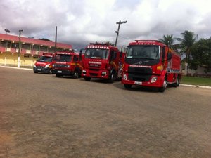 Corpo de Bombeiros recebe quatro novas viaturas