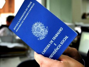 Ações na Justiça por demissão batem recorde no Brasil