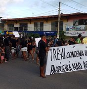 Depois de Marechal Deodoro, grupo de moradores de Paripueira protestam e questionam eleições